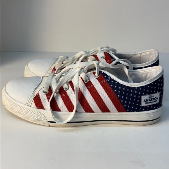 Make America Great Again Unisex Red/White Striped Sneakers  39UK US W/8.5 M/7 - Picture 2 of 9